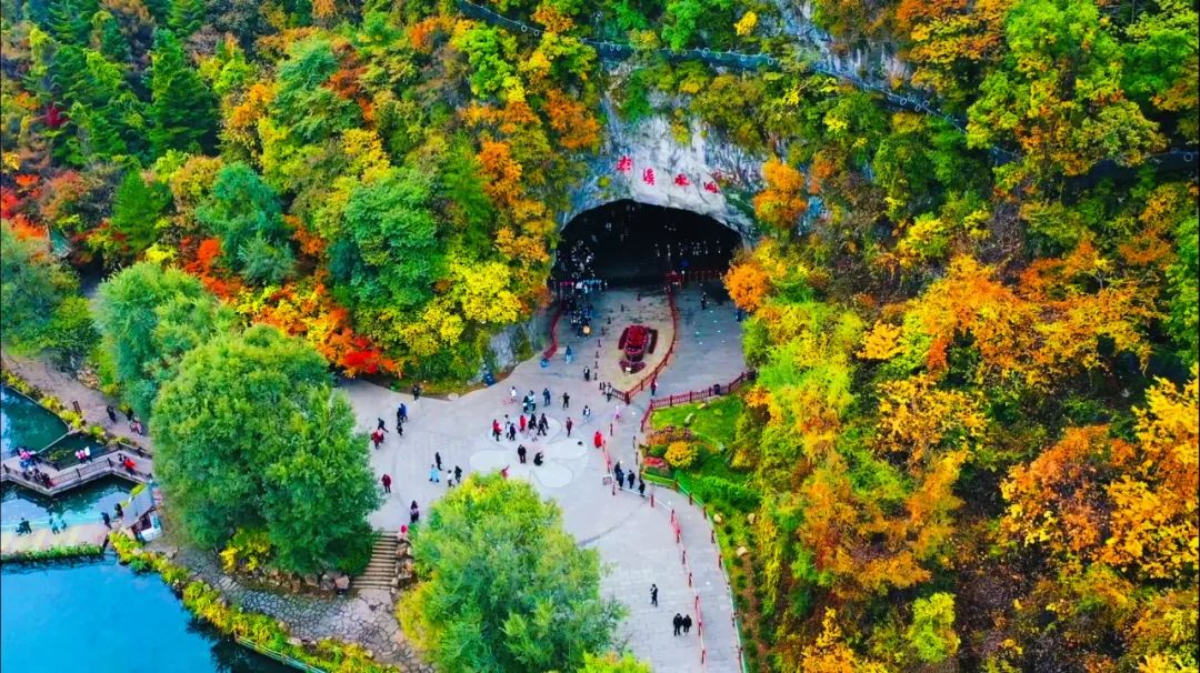 上下协力一盘棋 内外联动焕新颜——记抖圈水洞景区十一黄金周_抖圈水洞风物区